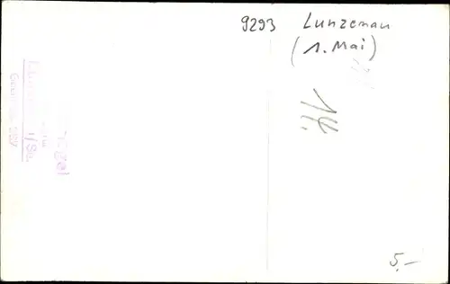 Foto Ak Lunzenau in Sachsen, 1. Mai Demonstration, Straßenumzug