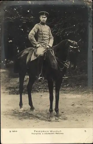 Ak Kronprinz Wilhelm von Preußen zu Pferde, Uniform