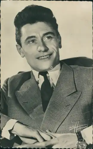 Ak Schauspieler Robert Lamoureux, Portrait