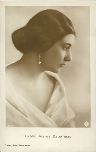 Ak Schauspielerin Gräfin Agnes Esterhazy, Portrait
