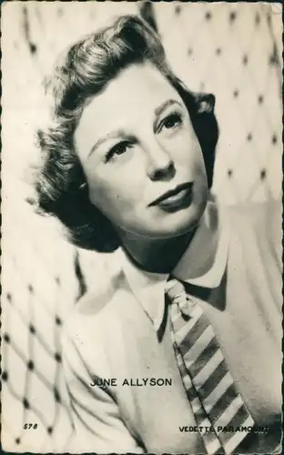 Ak Schauspielerin June Allyson, Portrait, Krawatte