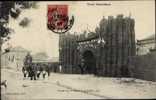 Postkarte Toul Meurthe et Moselle, Garnison, Einzug des 1. Genies, 1907