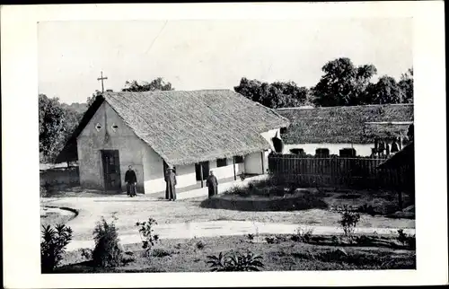 Ak Malabar Indien, Missies de Ongeschoeide Carmelieten, Kerkje en residentie de Missionarissen