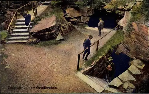 Ak Ehrenfriedersdorf im Erzgebirge, Stülpnerhöhle am Greifenstein, Treppe