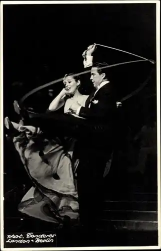 Foto Ak Will und Gladys Ahern, Komiker, Unterhaltungskünstler, Sänger, Tänzer, Lasso