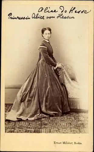 CdV Prinzessin Alice von Hessen, Standportrait, um 1870