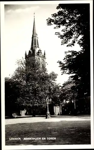 Ak Lochem Gelderland, Marktplein en Toren