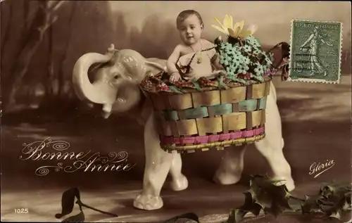 Ak Glückwunsch Neujahr, Kind im Korb, Elefant, Vergissmeinnicht
