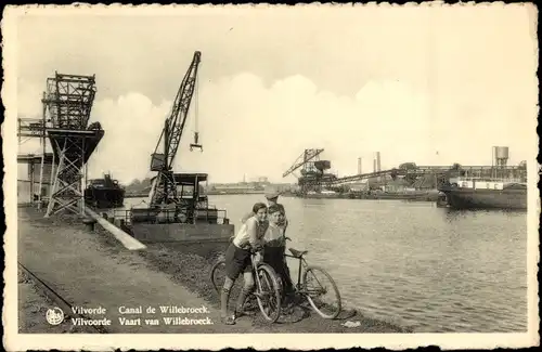 Ak Vilvorde Flämisch Brabant, Canal de Wilebroeck, Radfahrer, Lastkran