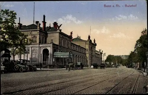 Ak Bonn in Nordrhein Westfalen, Seitenblick auf den Bahnhof, Gleise