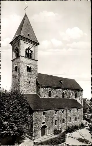 Ak Güls Koblenz am Rhein, Alte Kirche (um 12. Jh.)