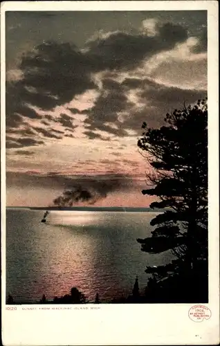 Ak Michigan USA, Mackinac Island, Sonnenuntergang