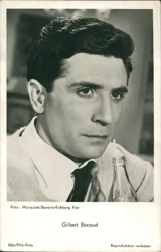 Ak Schauspieler Gilbert Becaud, Portrait, Film Casino de Paris