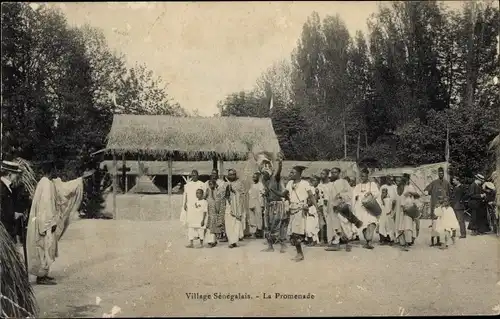 Ak Senegal, Dorf, La Promenade