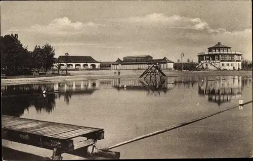 Ak Ebersbach Neugersdorf, Städtisches Neues Volksbad, Inh. Erhard Scheffler