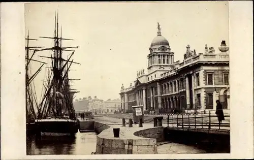 Foto Dublin Irland, Custom House