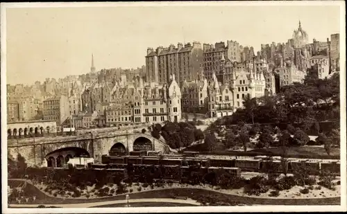 Foto Edinburgh Schottland, Teilansicht, Bahnanlagen