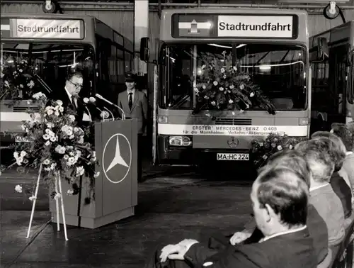 Foto Auto Mercedes, Neue Generation der Linienbusse, Stadtrundfahrt, Autokennzeichen MA HC 224