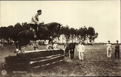 Ak Kronprinz Wilhelm von Preußen beim Springreiten