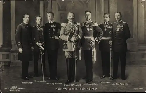 Ak Kaiser Wilhelm II., Kronprinz Wilhelm, Eitel Friedrich, August Wilhelm, Adalbert, Joachim, Oskar