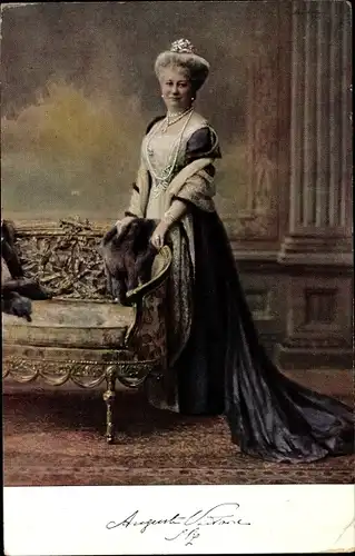 Ak Kaiserin Auguste Viktoria, Standportrait
