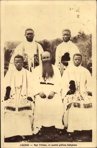 Ak Loango Französisch Kongo, Missionar Friteau, afrikanische Priester