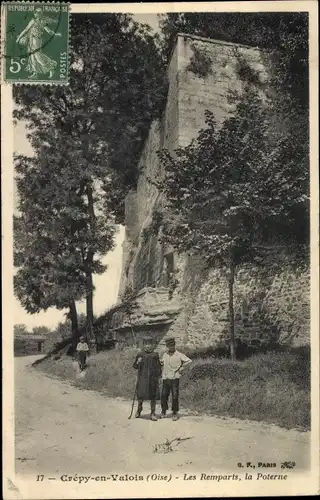 Ak Crépy in Valois Oise, Die Stadtmauer, die Pforte