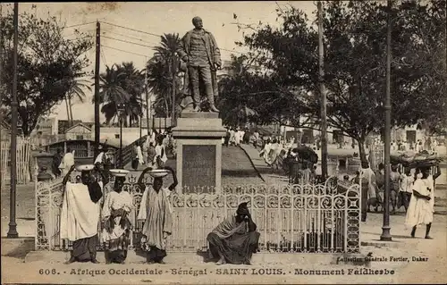 Ak Saint Louis Senegal, Denkmal Faidherbe