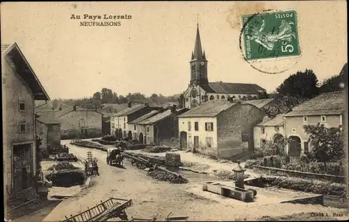 Ak Neufmaisons Meurthe et Moselle, Platz, Kirche