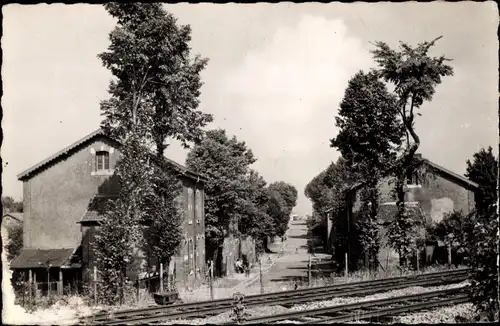 Ak Piennes Meurthe et Moselle, Minenstadt Micheville, Rue Currique