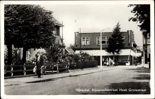 Ak Nijverdal Overijssel Niederlande, Rijssenschestraat Hoek Grotestraat
