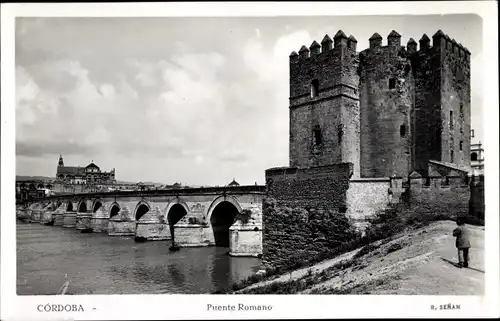 Ak Cordoba Andalusien Spanien, Römische Brücke
