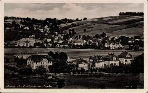 Ak Meinersdorf Burkhardtsdorf im Erzgebirge, Totalansicht, Halbauerstraße