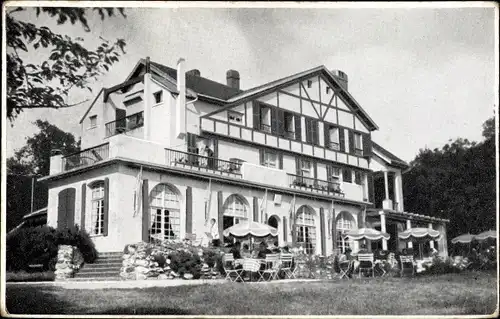 Ak Petit Clamart Hauts de Seine, Soldatenheim, Gartenpartie