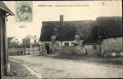 Ak Hardivillers Oise, Cottages um die Ecke des Great Court