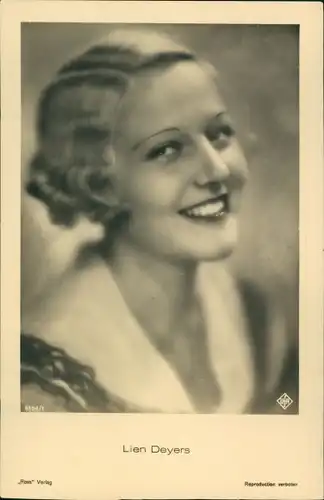 Ak Schauspielerin Lien Deyers, Portrait