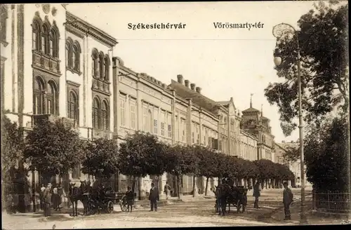 Ak Székesfehérvár Stuhlweißenburg Ungarn, Vörösmarty ter