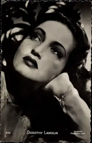 Ak Schauspielerin Dorothy Lamour, Portrait