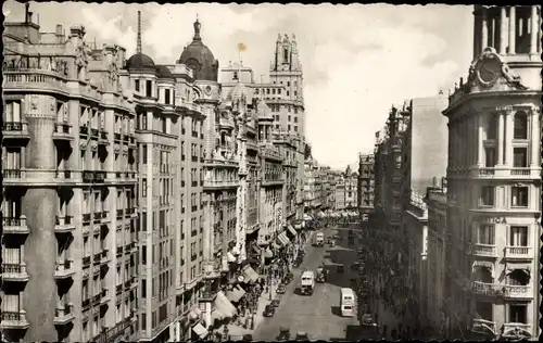 Ak Madrid Spanien, Avenida de Jose Antonio, Bus