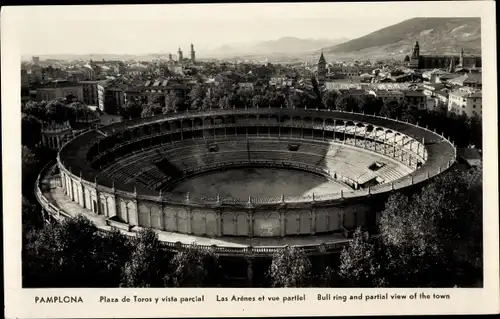 Ak Pamplona Navarra, Stierkampfarena, Panorama