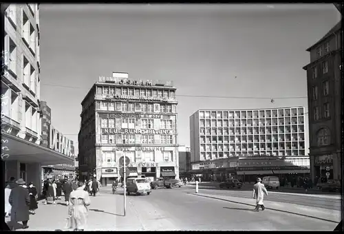 6 Glas Negative Essen im Ruhrgebiet, Gaststätte, Kirche, Hauptstraße