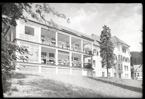 4 Glas Negative Isny im Allgäu, Sanatorium Überruh, Außenansicht