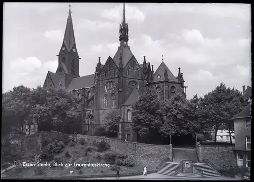 5 Glas Negative Steele Essen im Ruhrgebiet, Torbogen, Brunnen, Kirche