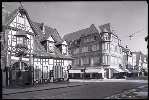 6 Glas Negative Detmold in Nordrhein Westfalen, Brunnen, Bahnhof, Fachwerkhaus