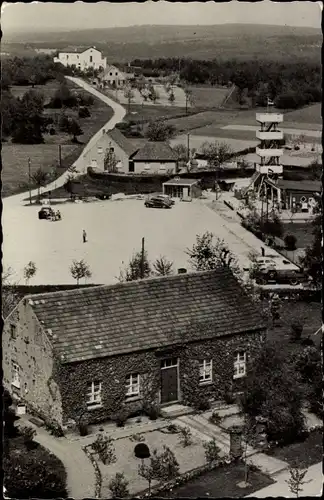 Ak Elten Emmerich an Niederrhein, Blick auf die Parkplätze mit Aussichtsturm