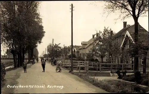 Foto Ak Ouderkerk aan den IJssel Südholland, Kerkweg