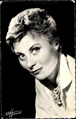 Ak Schauspielerin Michele Morgan, Portrait