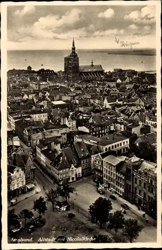 Ak Stralsund in Vorpommern, Altstadt mit Nikolaikirche