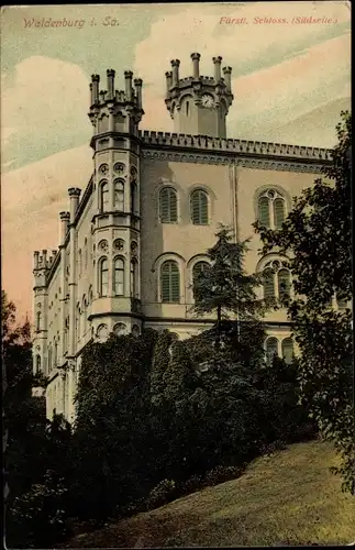 Ak Waldenburg in Sachsen, Fürstliches Schloss, Südseite, Turmuhr