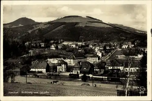 Ak Jonsdorf in Sachsen, Blick auf den Ort mit Umgebung, Buchberg und Lausche